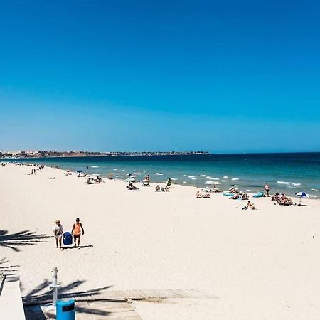 Spacious 2 Bedroom W/ Own Pool 5 Minutes Walk To Beach Campoamor Exterior foto